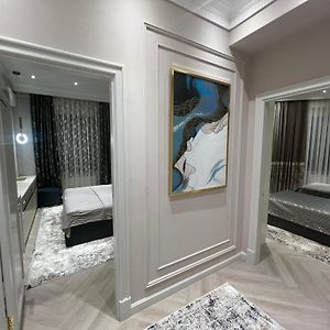 Family Room Private Bathroom